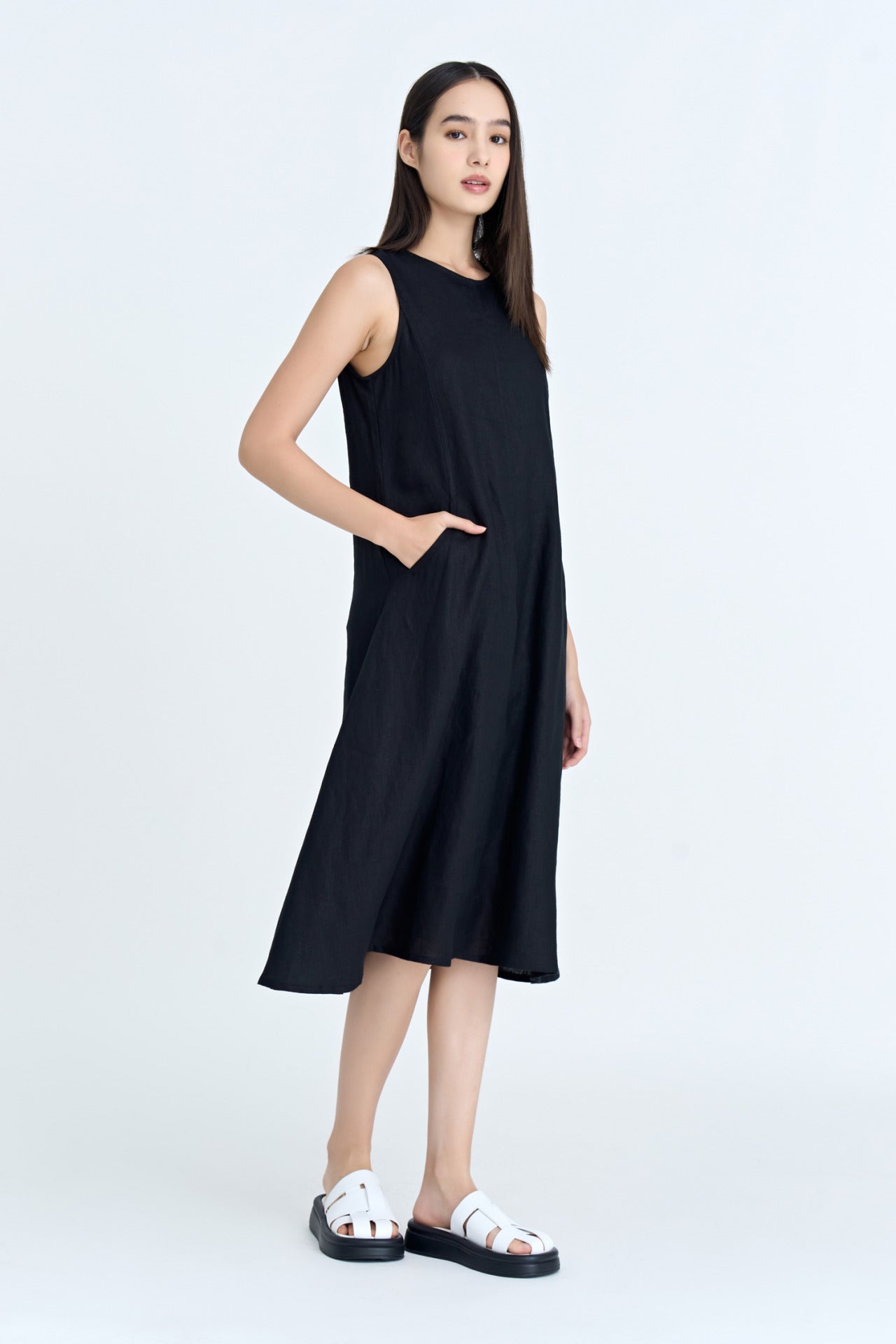 Panelled Sleeveless Dress - Black