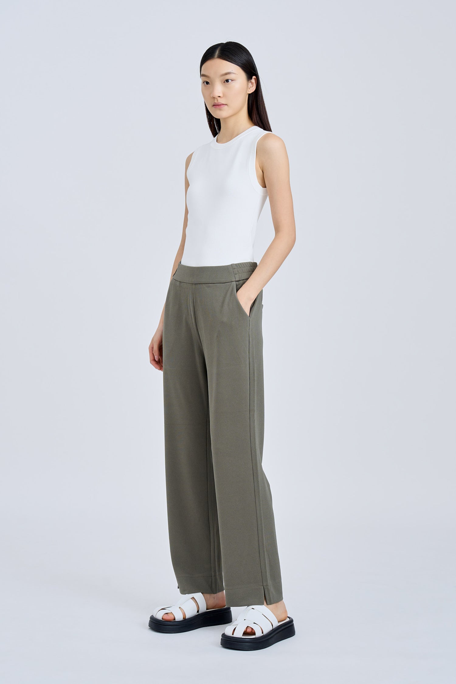 Pull-Up Straight Trousers - Khaki Green