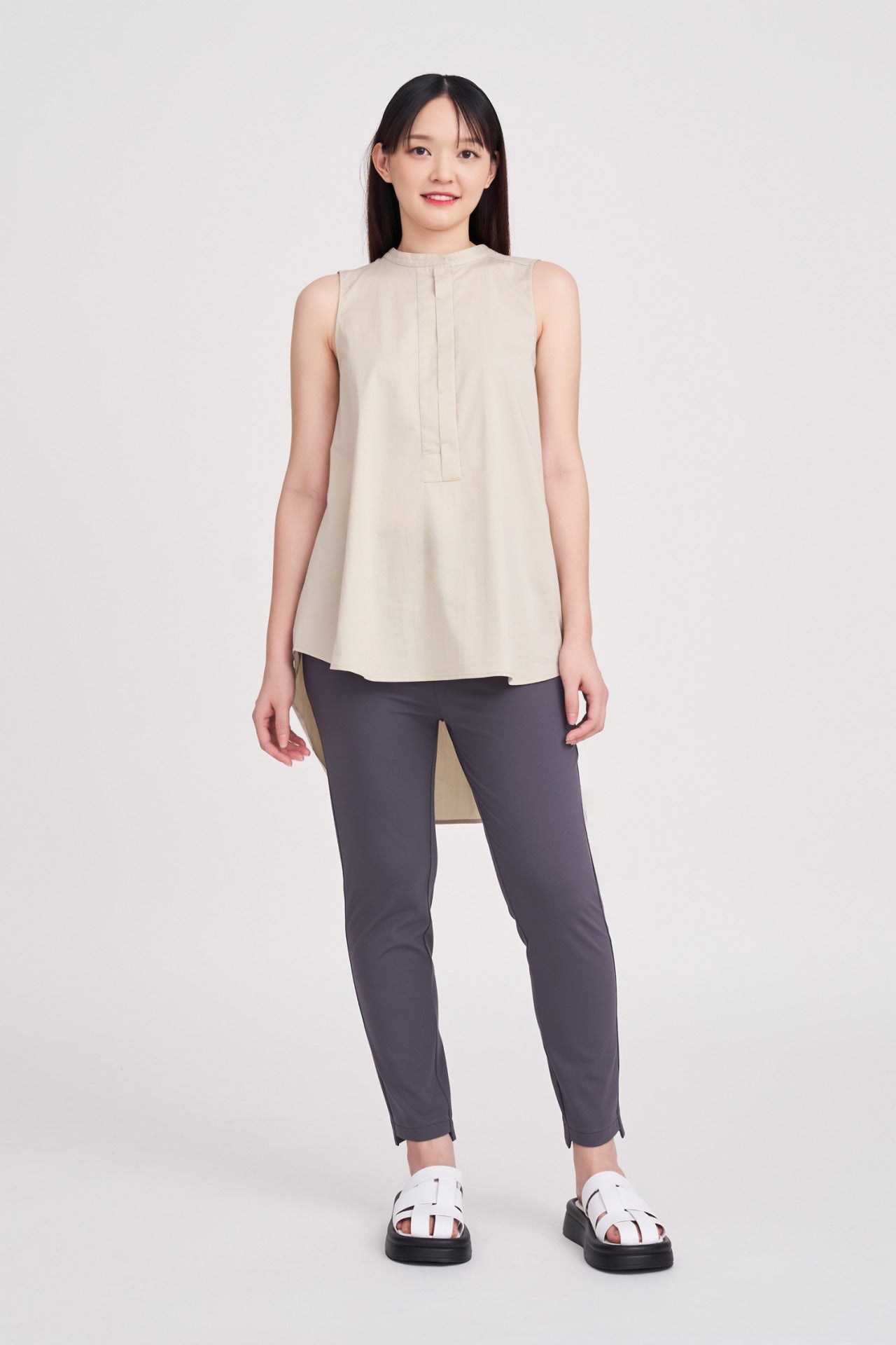 Pull-Up Slim Trousers