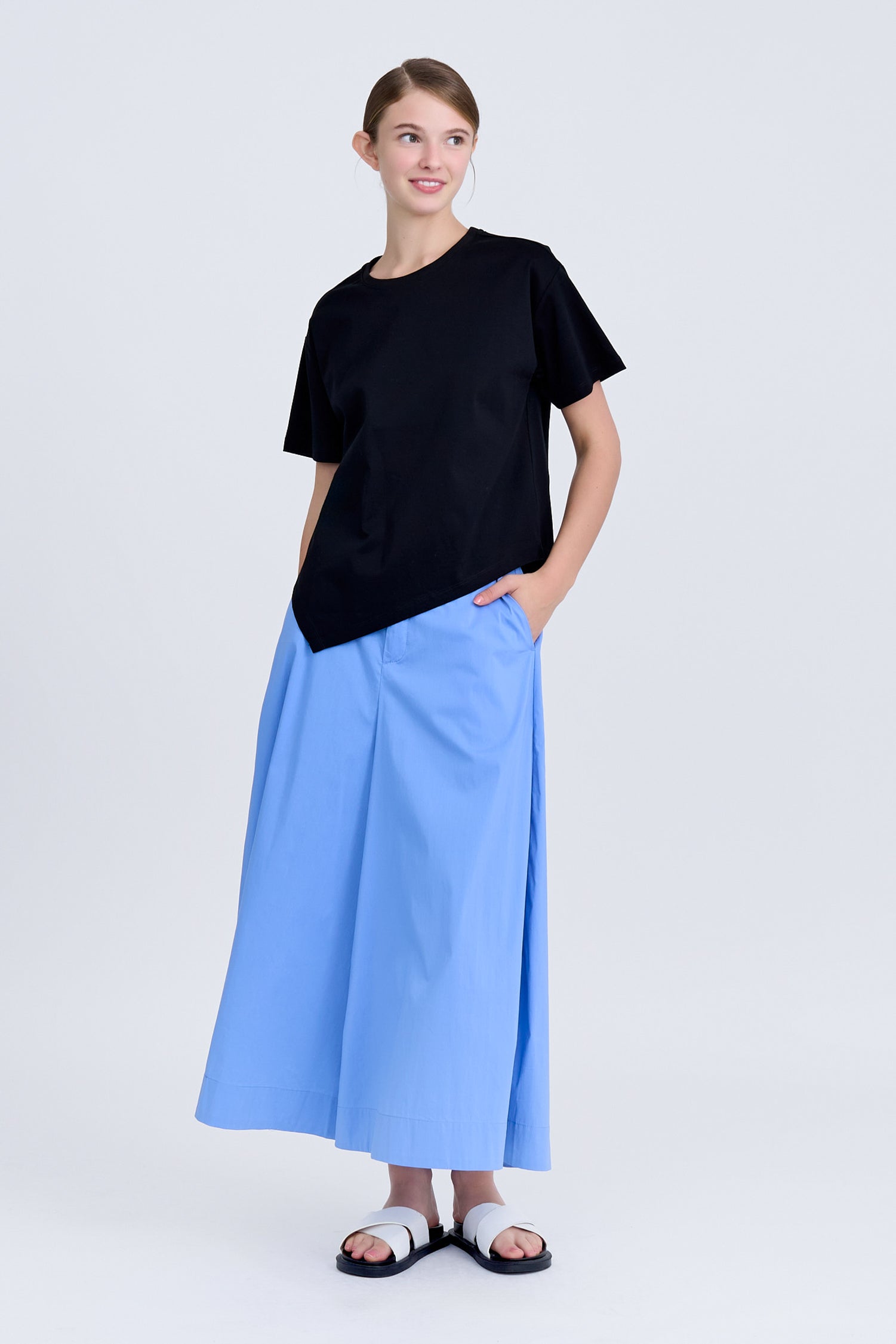 Asymmetric Tee