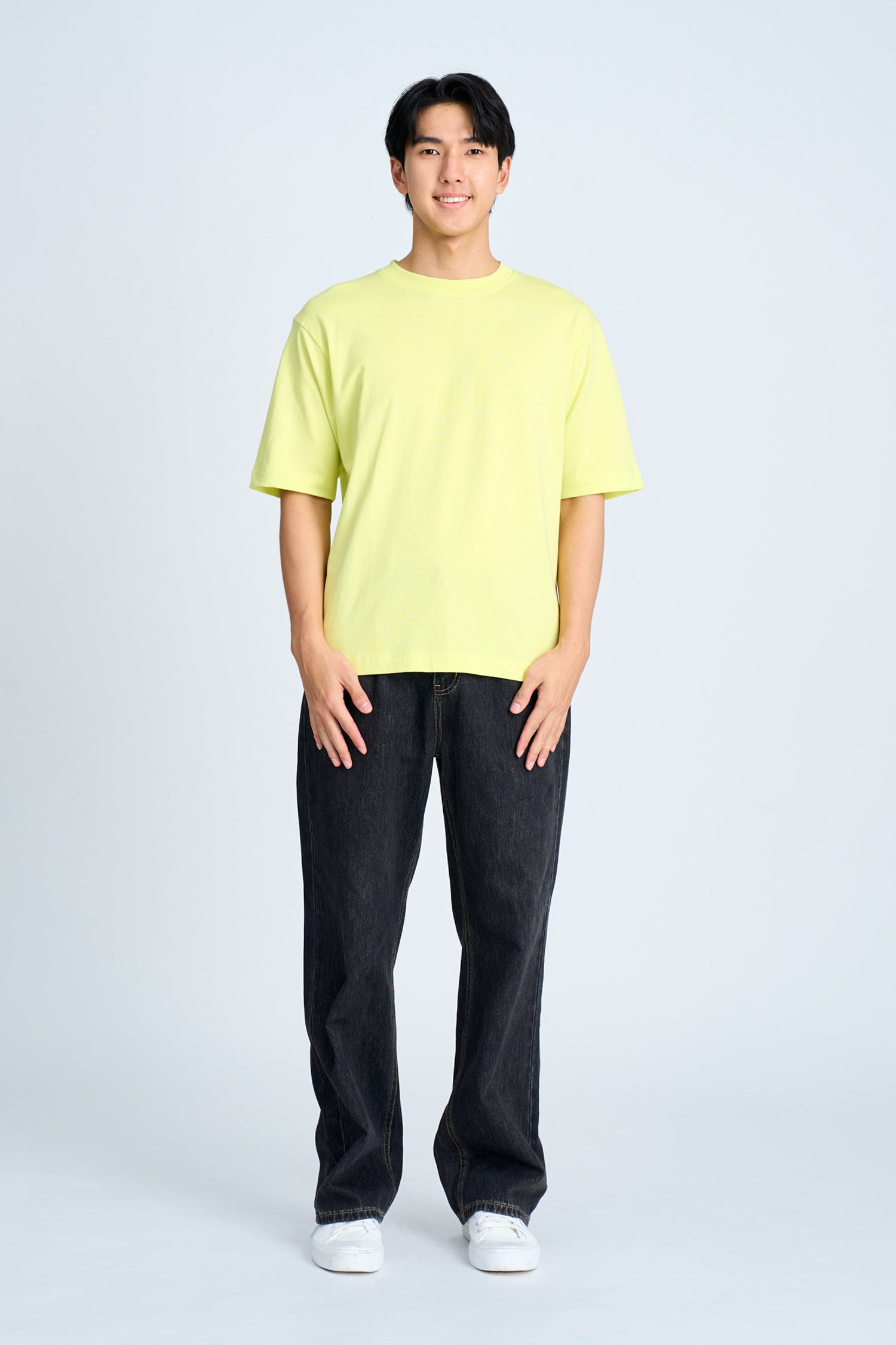 (B) Classic Relaxed-Fit Crew Neck Tee - Lemon