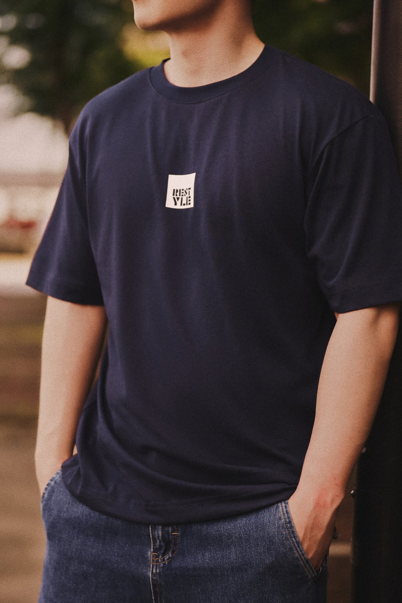 (B)“RESTYLE” Logo Drawstring Hem Tee - Navy